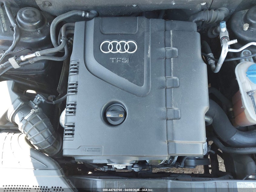 2010 Audi A5 2.0T Premium VIN: WAUVFAFH2AN012238 Lot: 44792708