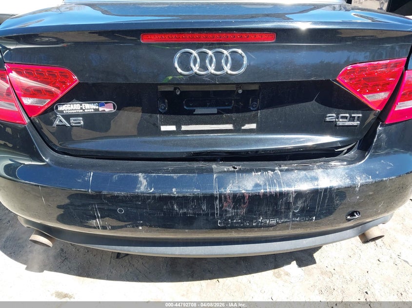 2010 Audi A5 2.0T Premium VIN: WAUVFAFH2AN012238 Lot: 44792708
