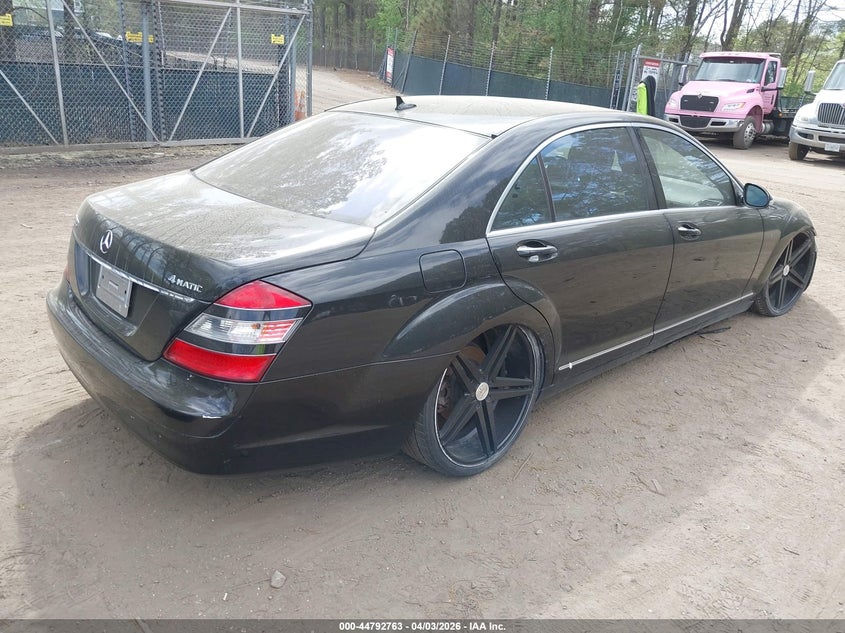 2009 Mercedes-Benz S 550 4Matic