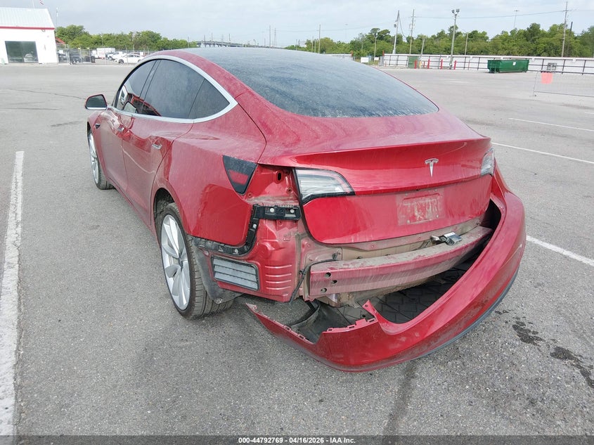2018 Tesla Model 3 Long Range Mid Range red Lot 111044792769 Vin 5YJ3E1EA3JF102952