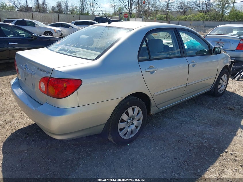 2004 Toyota Corolla Le