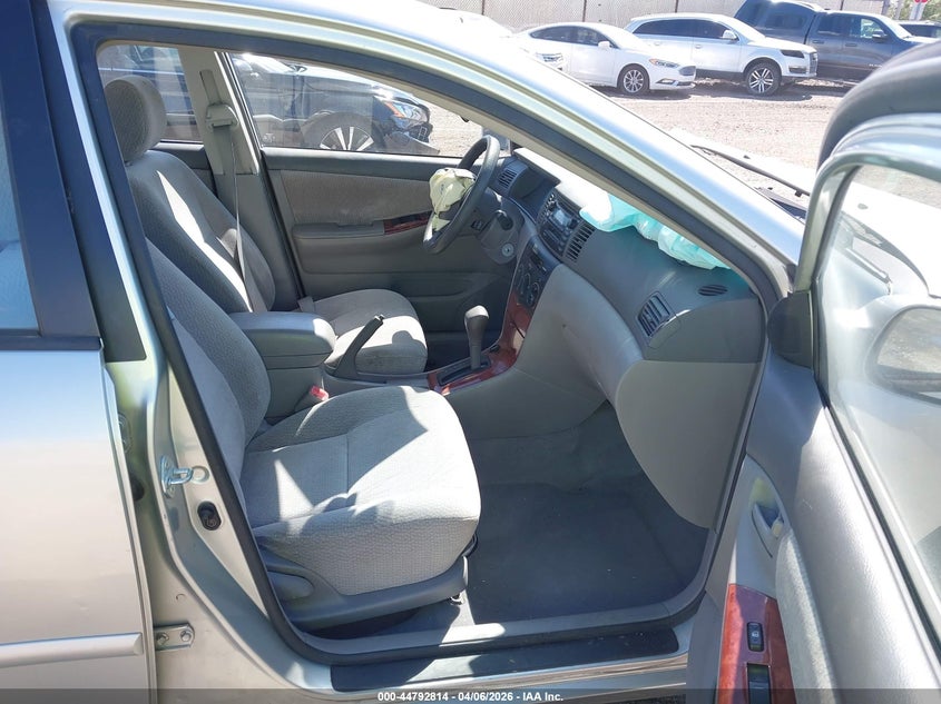 2004 Toyota Corolla Le