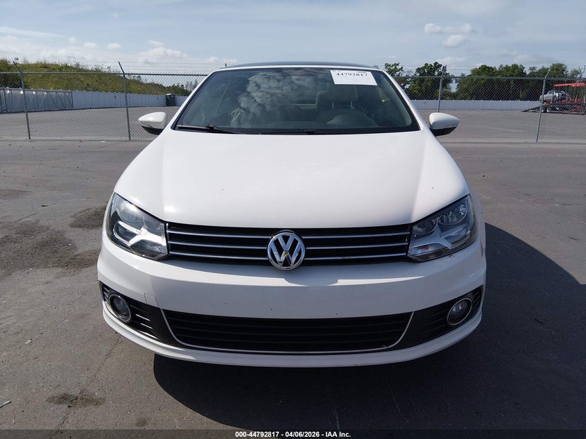 2014 Volkswagen Eos Komfort VIN: WVWBW8AH3EV000658 Lot: 44792817