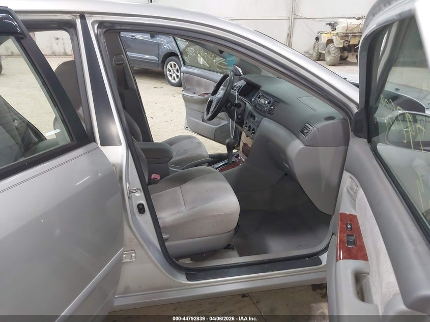 2005 Toyota Corolla Le