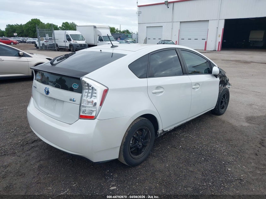 2010 Toyota Prius Iv