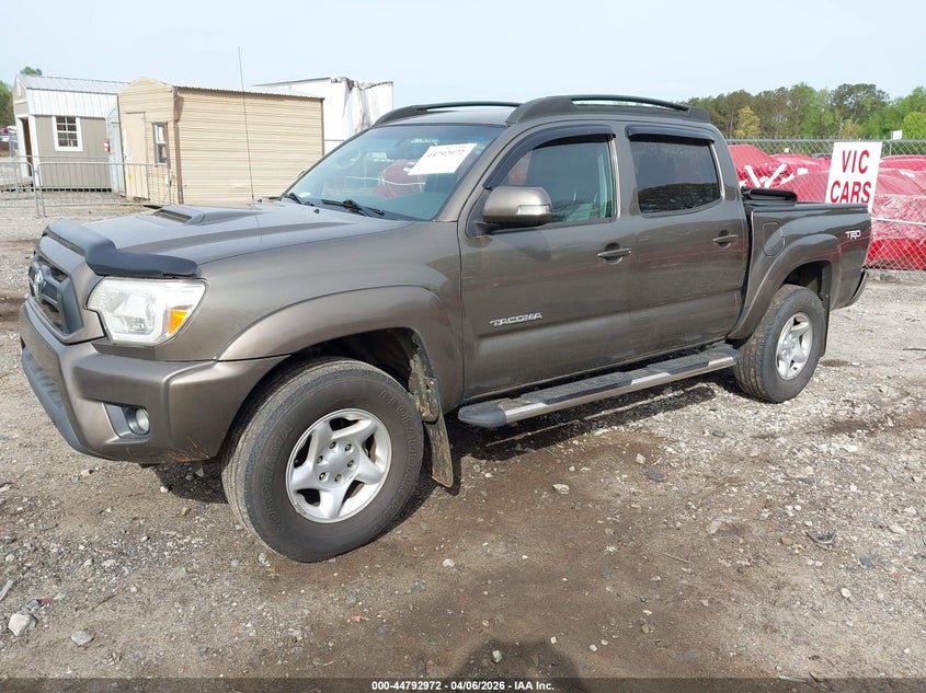 2013 Toyota Tacoma Prerunner V6 3TMJU4GN2DM146629 photo 1