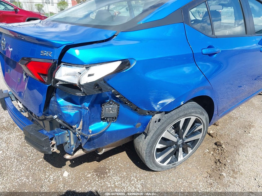 2022 Nissan Versa 1.6 Sr Xtronic Cvt VIN: 3N1CN8FV6NL838899 Lot: 44793085