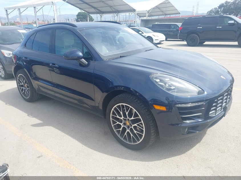 2018 Porsche Macan S
