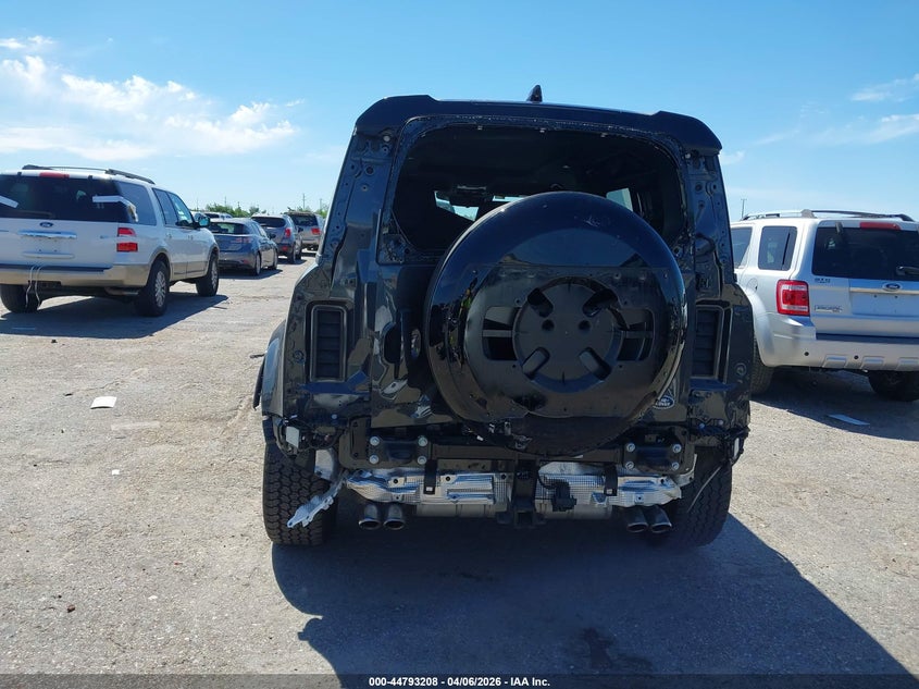 2023 Land Rover Defender 110 Carpathian Edition/110 V8 VIN: SALEWEEE8P2216126 Lot: 44793208