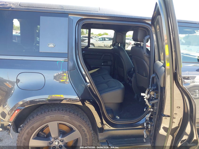 2023 Land Rover Defender 110 Carpathian Edition/110 V8 VIN: SALEWEEE8P2216126 Lot: 44793208