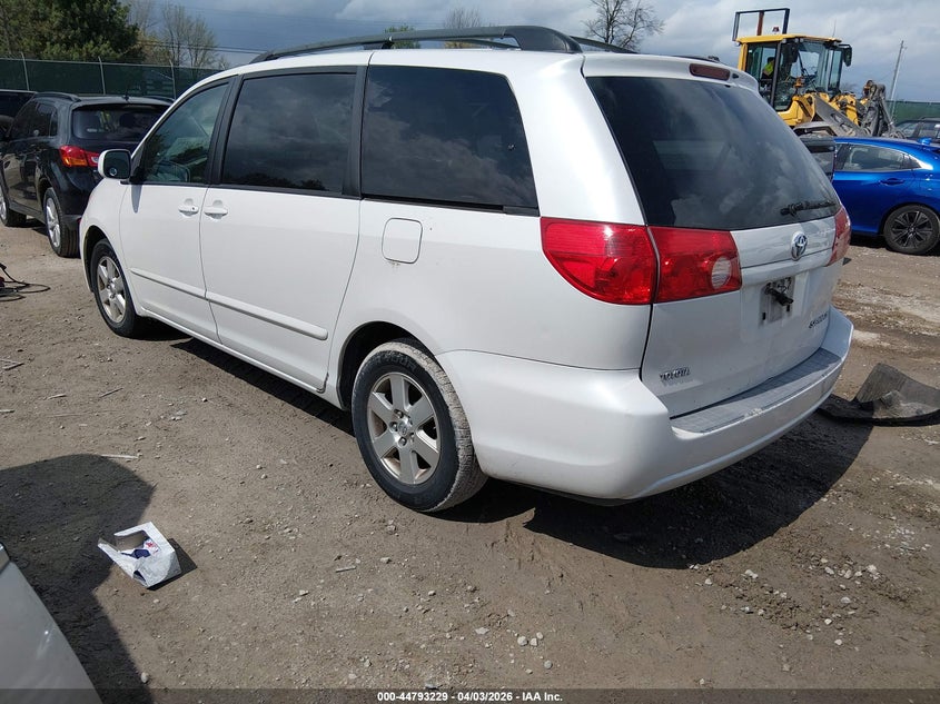 2007 Toyota Sienna Xle