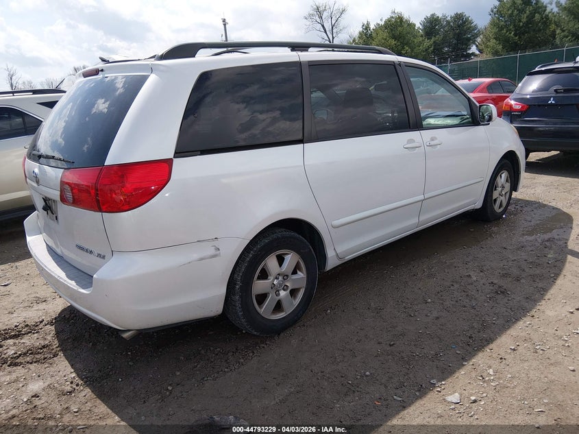 2007 Toyota Sienna Xle