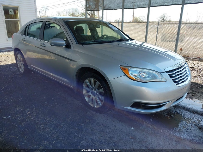 2011 Chrysler 200 Touring