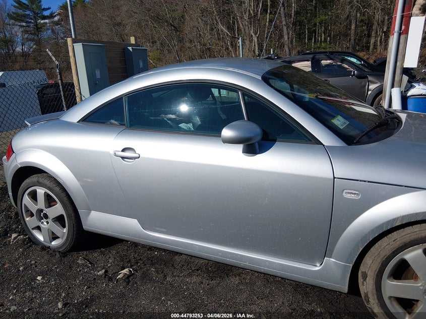 2001 Audi Tt VIN: TRUSC28N711004382 Lot: 44793253