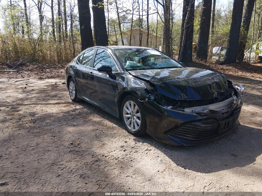 2019 Toyota Camry Le