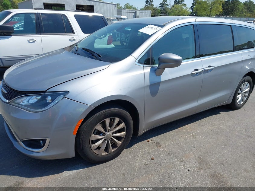2018 Chrysler Pacifica Touring Plus