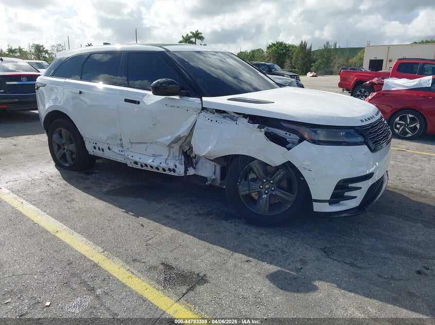 2025 Land Rover Range Rover Velar P250 Dynamic Se