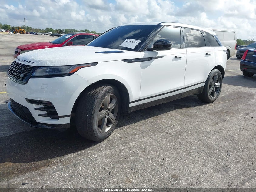 2025 Land Rover Range Rover Velar P250 Dynamic Se