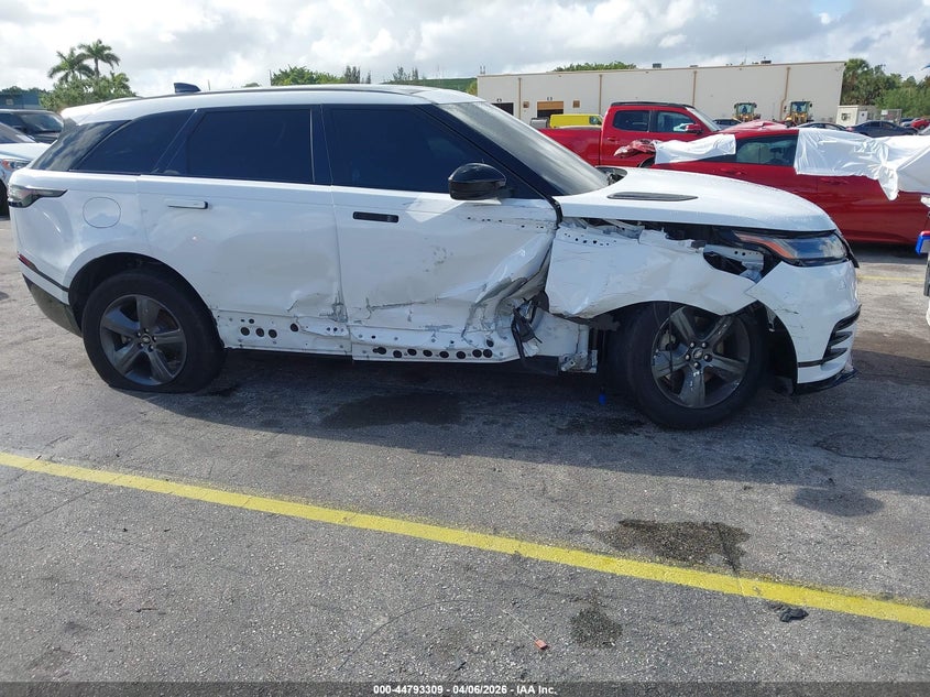 2025 Land Rover Range Rover Velar P250 Dynamic Se VIN: SALYL2EX7SA810338 Lot: 44793309