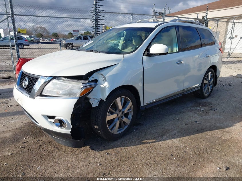 2016 Nissan Pathfinder Platinum