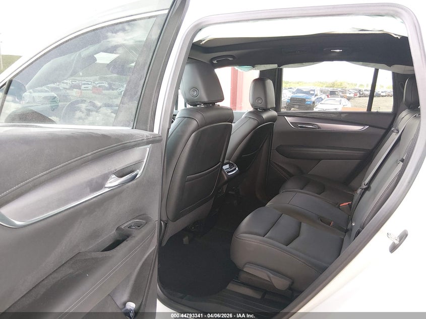 2022 Cadillac Xt6 Fwd Luxury VIN: 1GYKPAR45NZ158685 Lot: 44793341