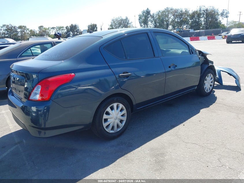 2017 Nissan Versa 1.6 S