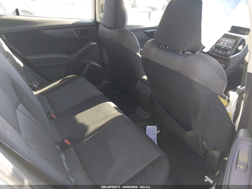 2018 Subaru Impreza 2.0 2.0I Premium white Lot 111044793372 Vin 4S3GTAB61J3718735