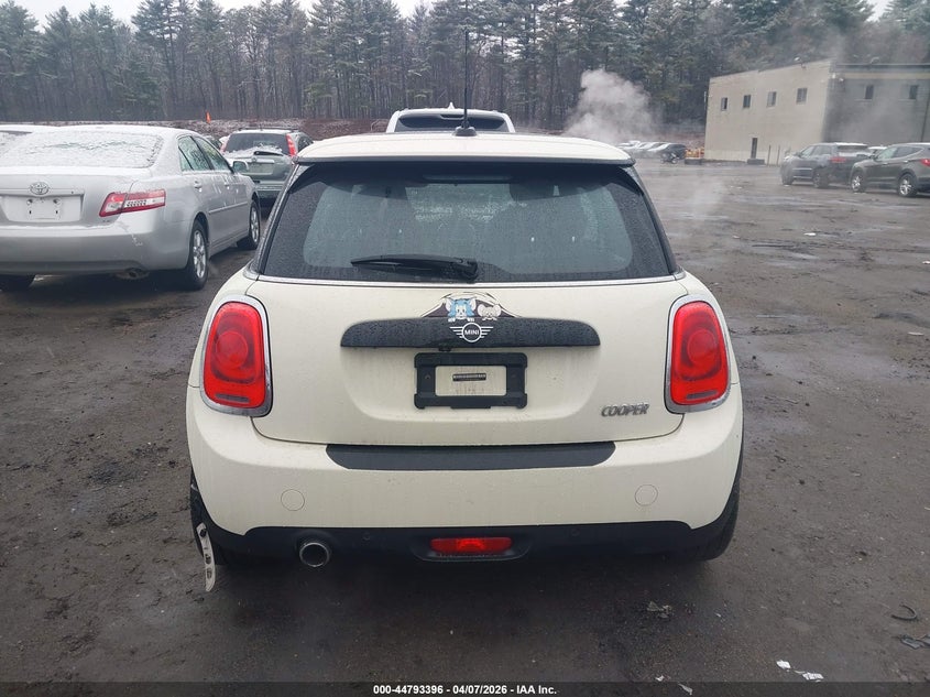 2019 Mini Hardtop Oxford Edition VIN: WMWXP5C55K2H31304 Lot: 44793396