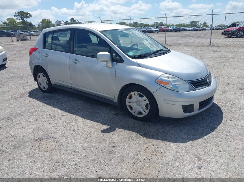 2011 Nissan Versa 1.8S