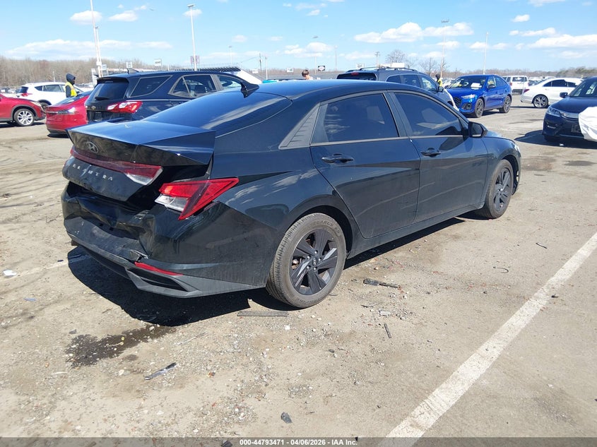 2021 Hyundai Elantra Sel