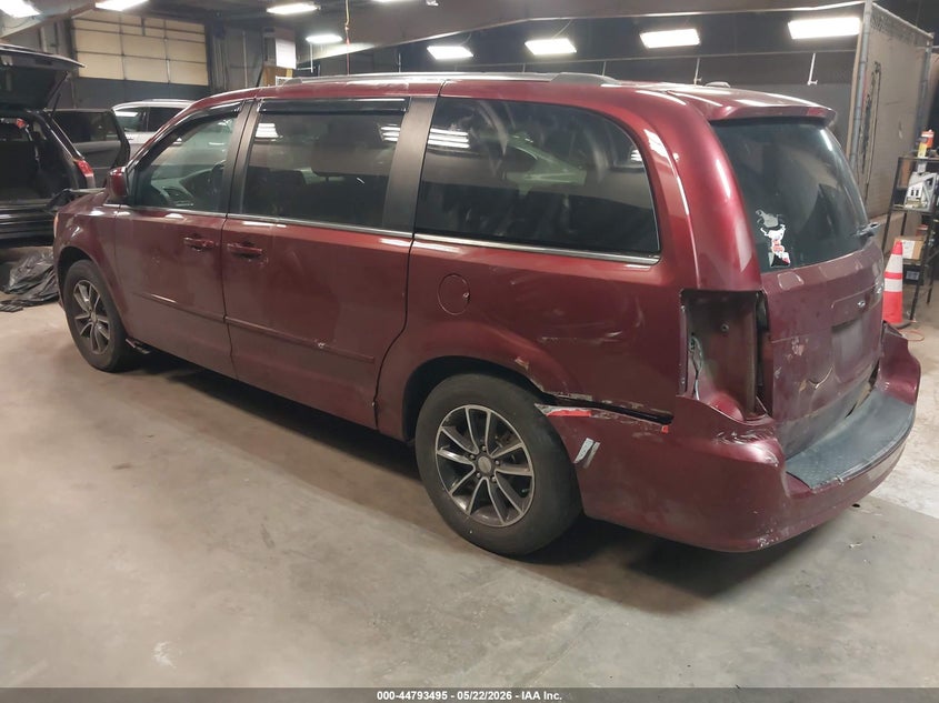 Vin: 2c4rdgcg7hr692935, lot: 45290761, dodge grand caravan sxt 20173
