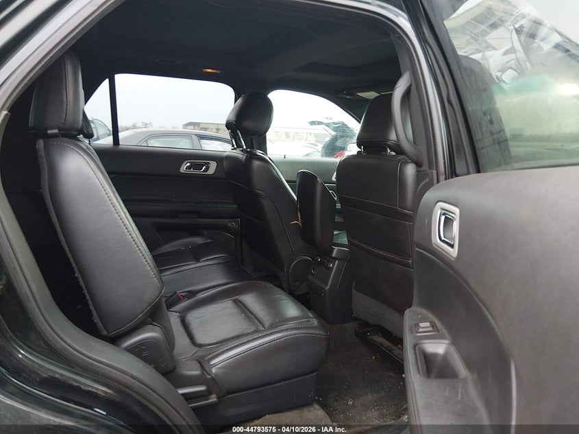 2013 Ford Explorer 3.5 Xlt green Lot 111044793575 Vin 1FM5K8D84DGC67133