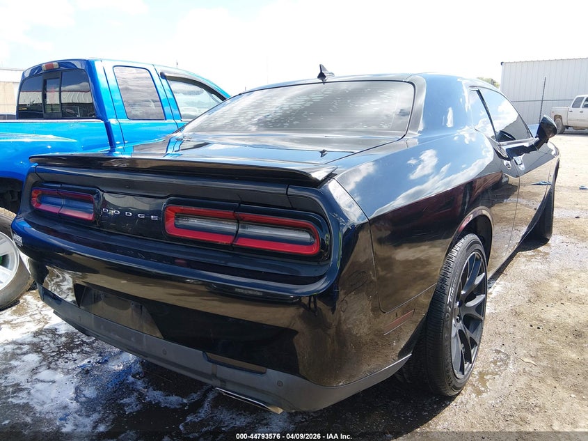 2015 Dodge Challenger 5.7 R/T black Lot 111044793576 Vin 2C3CDZAT6FH715176