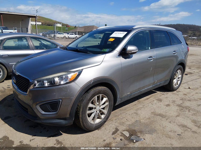 2017 Kia Sorento 3.3l Lx 5XYPGDA54HG328846 photo 1
