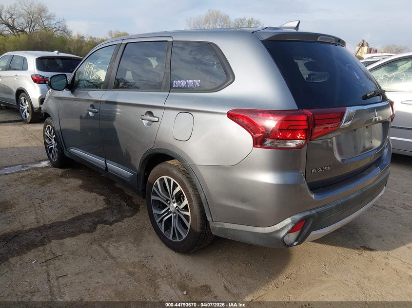 2018 Mitsubishi Outlander Es