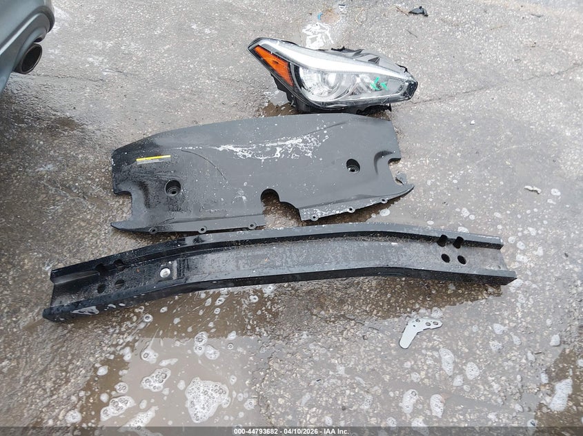 2018 Infiniti Q70 3.7 Luxe VIN: JN1BY1APXJM181074 Lot: 44793682