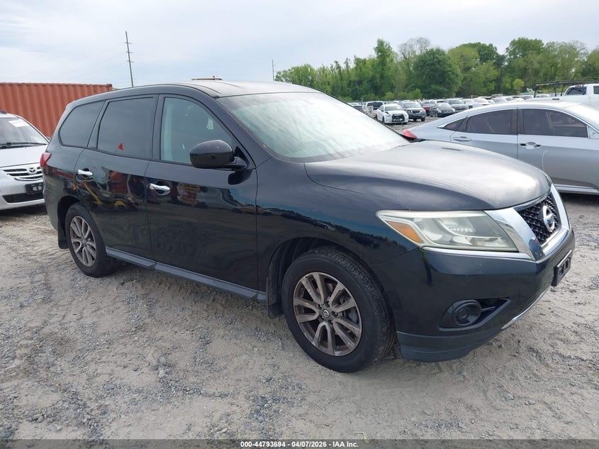 2014 Nissan Pathfinder S