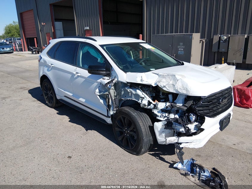 Vin: 2fmpk4g9xrba95646, lot: 45291002, ford edge se 2024 img_1