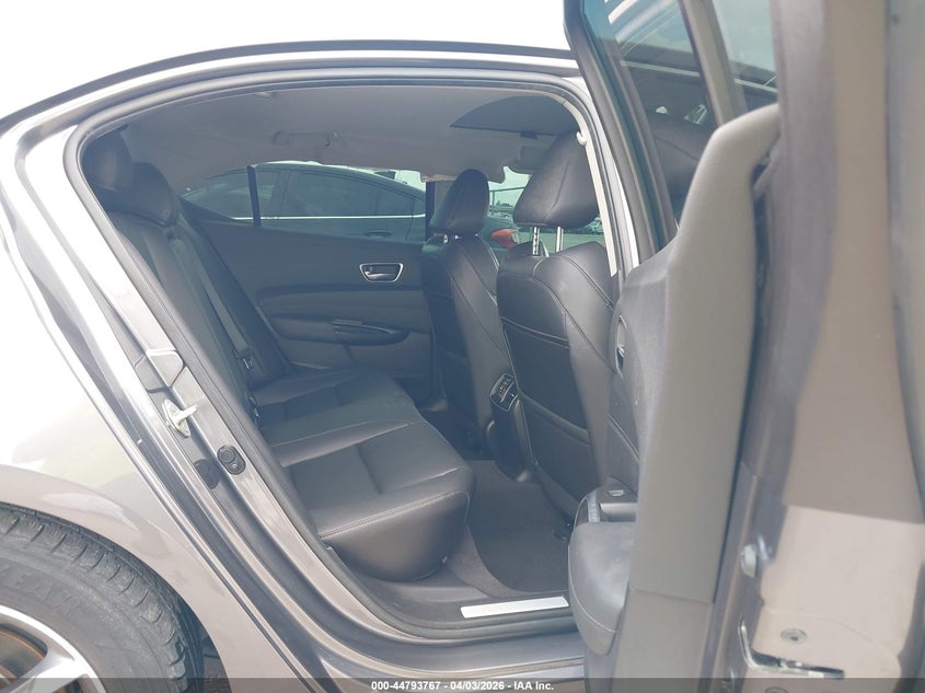 2020 ACURA TLX auction photo 8