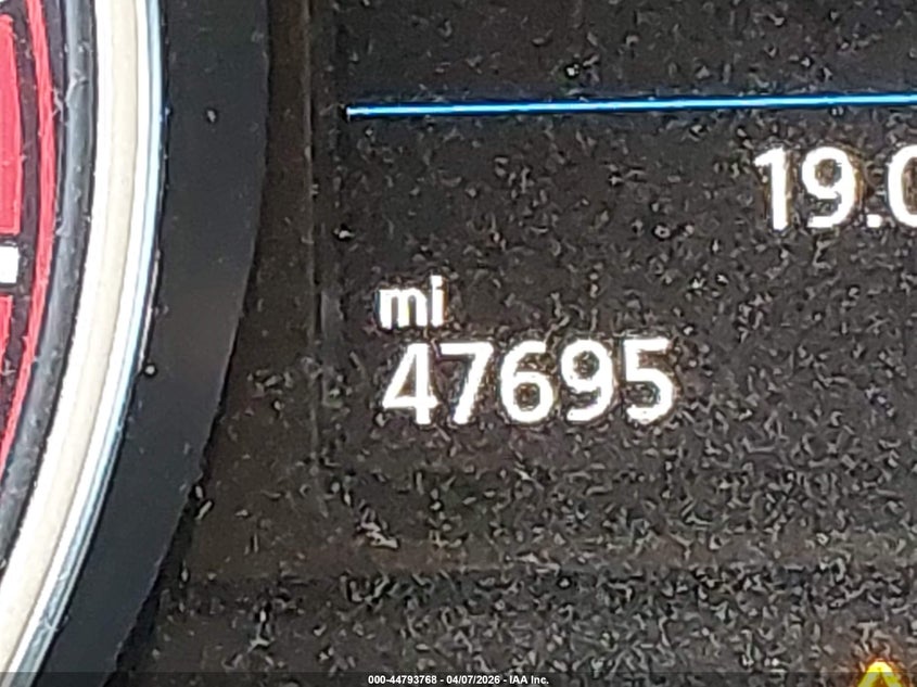 2021 VOLKSWAGEN TIGUAN 2.0T S — Photo 15