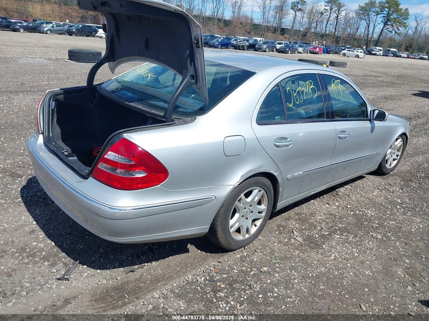 2005 Mercedes-Benz E 320 4Matic