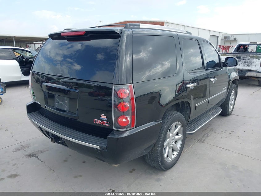 2011 GMC Yukon Denali