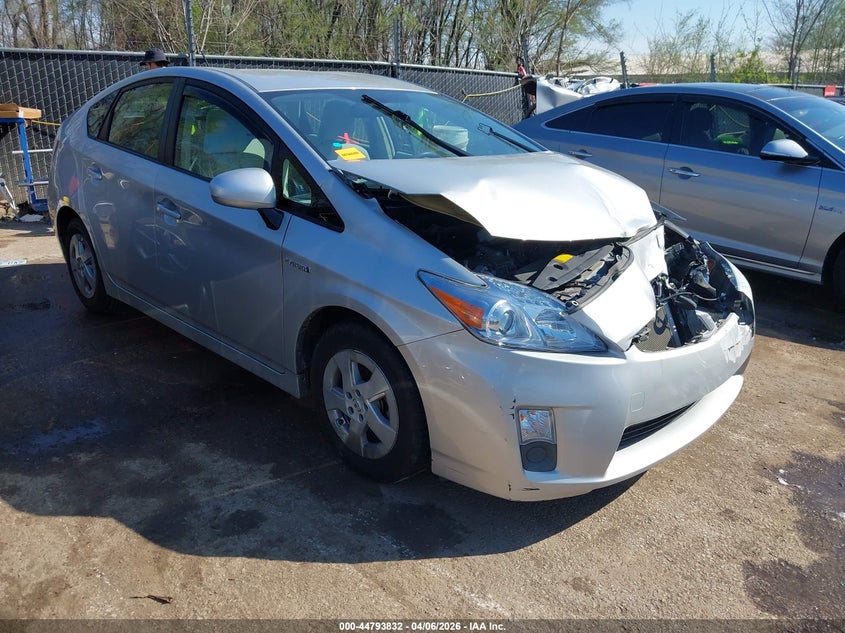 2011 Toyota Prius Two
