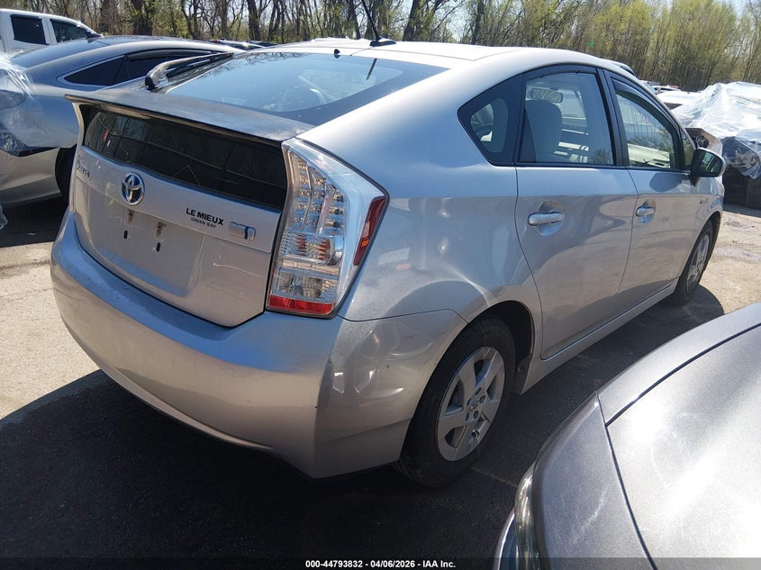 2011 Toyota Prius Two