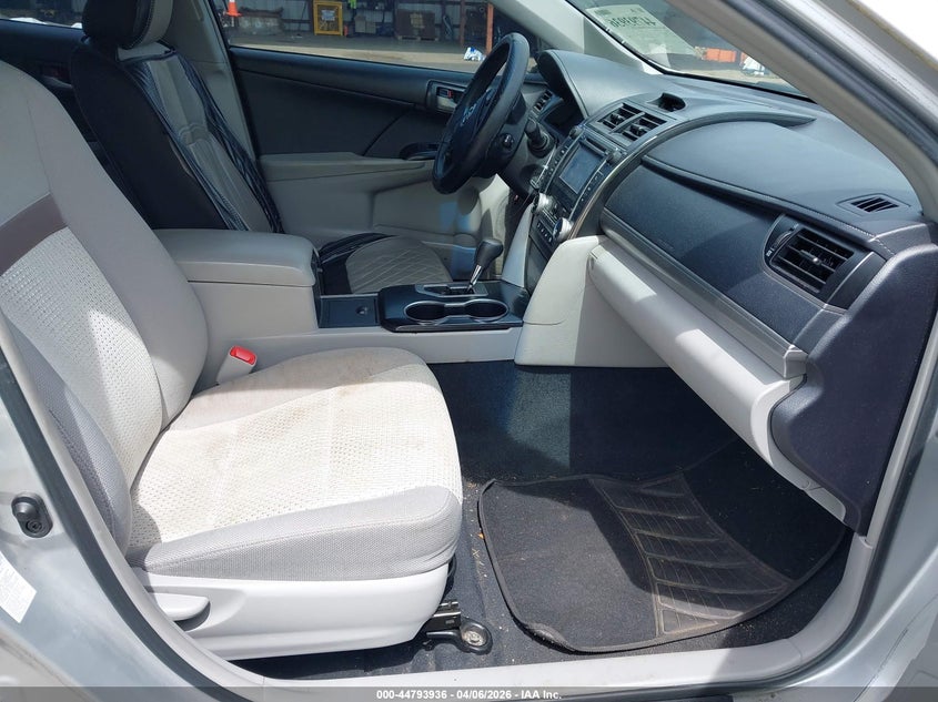 2014 Toyota Camry Le