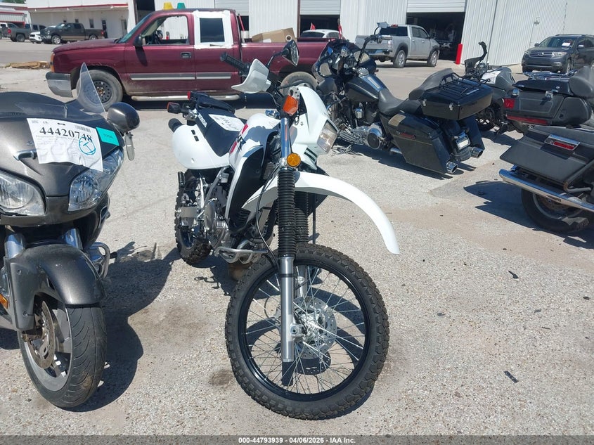 JH2RD0605SK401450 HONDA XR650 Photo 1