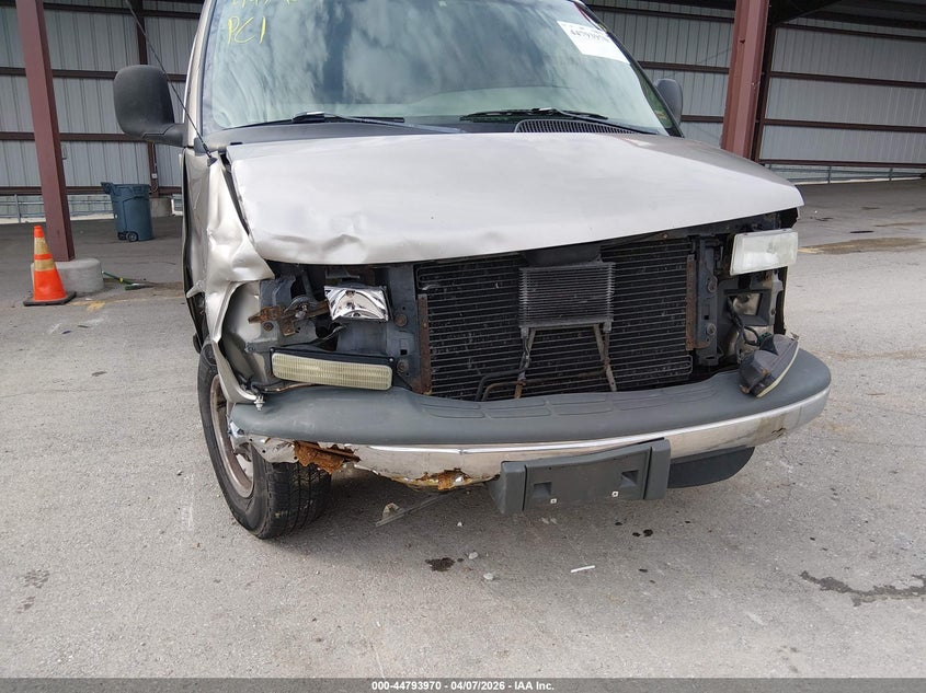 2001 Chevrolet Express VIN: 1GAHG39R611189159 Lot: 44793970