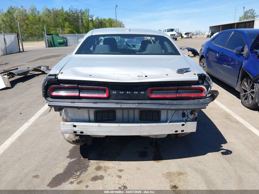 DODGE CHALLENGER - zdjęcie 17