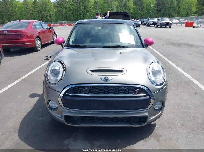2016 Mini Hardtop Cooper S VIN: WMWXU3C52G2D31091 Lot: 44794019