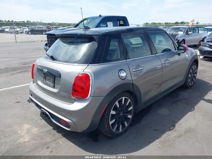 2016 Mini Hardtop Cooper S VIN: WMWXU3C52G2D31091 Lot: 44794019